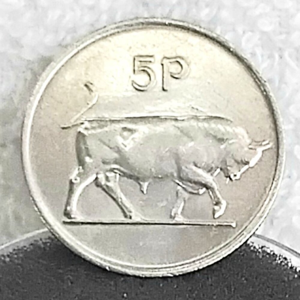 Circulated 1980 Ireland 5 Pence Eire Large Type Coin Made of Copper/Nickel!!